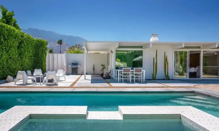When the Future Came to Town – Googie Architecture in Palm Springs